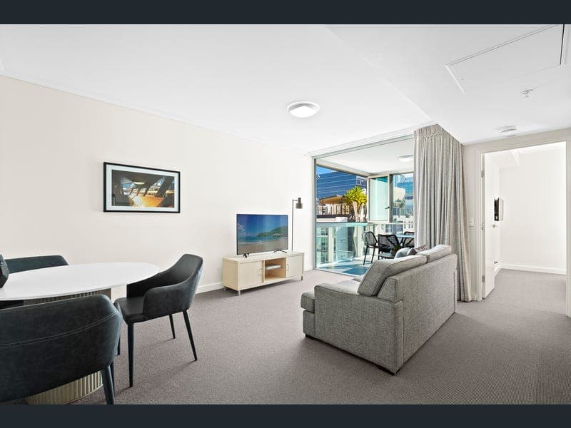 2603/108 Albert Street, Brisbane City — photo 1 of 5