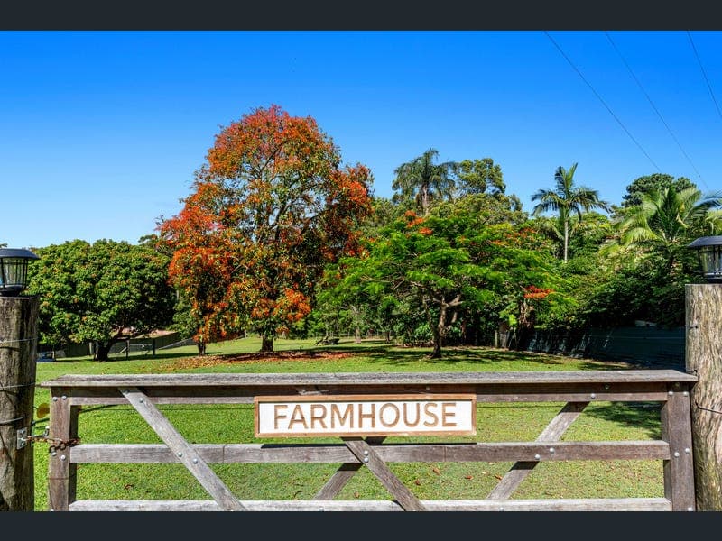 106 Old Caloundra Road, Little Mountain — photo 1 of 5