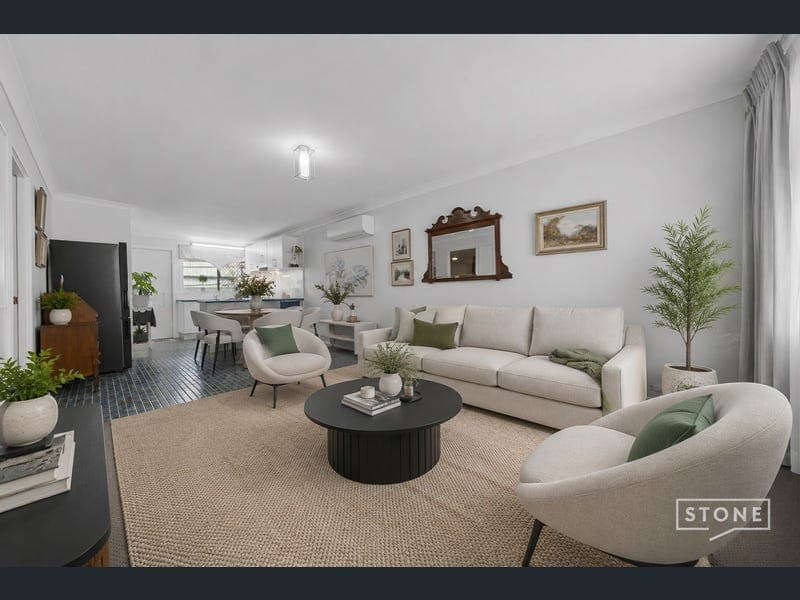 8/80 Ewing Road, Woodridge — photo 1 of 5