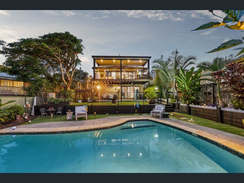 10 Warrener Street, Nerang — photo 1 of 5