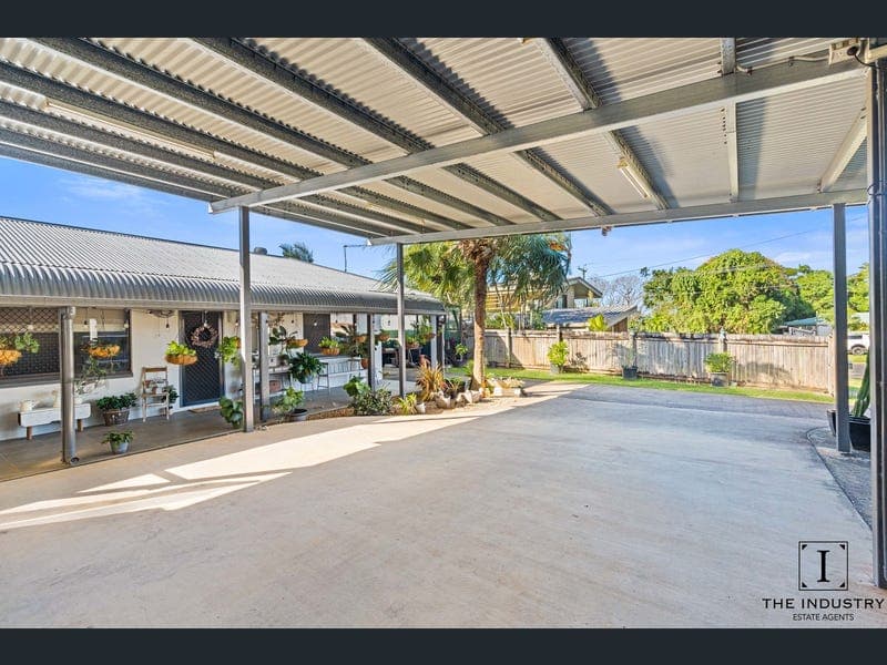 4 Bena Street, Smithfield — photo 1 of 5