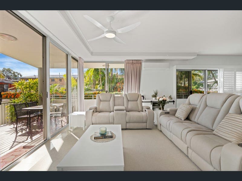 3/6 Dolphin Drive, Bongaree — photo 1 of 5