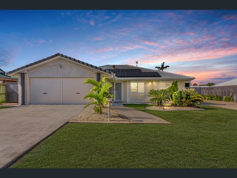 7 Chantilly Street, Urangan — photo 1 of 5