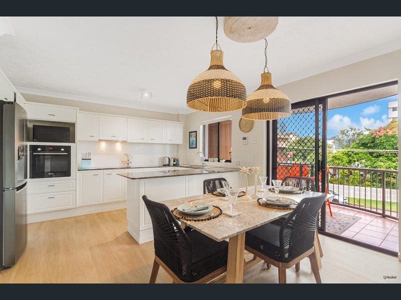 6/2 Graham Street, Bilinga — photo 1 of 5