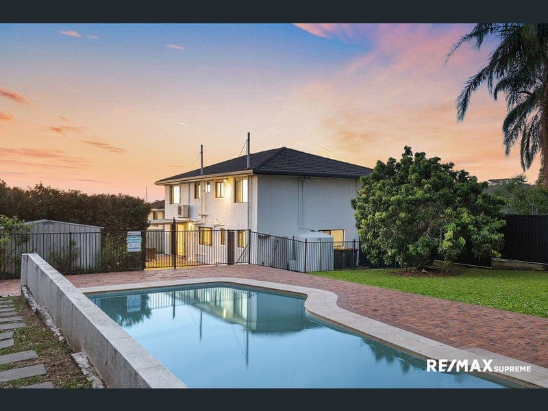 7 Sasha Street, Robertson — photo 1 of 5