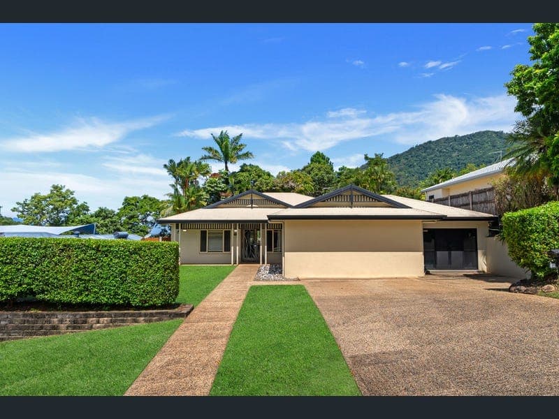 17 West Parkridge Drive, Brinsmead — photo 1 of 5