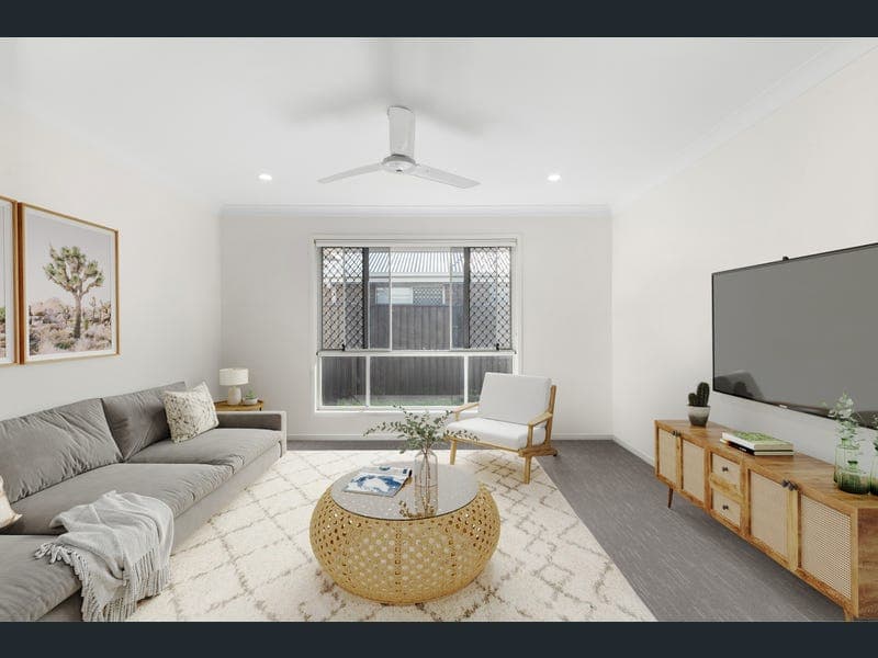 6 Electra Street, Coomera — photo 1 of 5