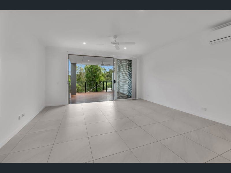 114 FLORABELLA DRIVE, Robina — photo 1 of 5