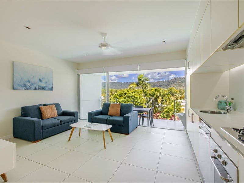 34 Pool/19-37 St Crispins Avenue, Port Douglas — photo 1 of 5