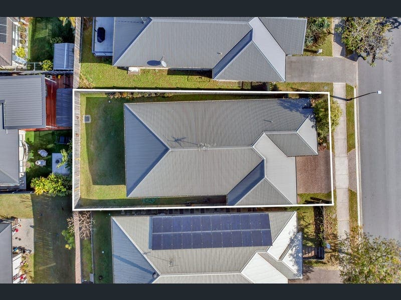 10 Frankland Street, South Ripley — photo 1 of 5
