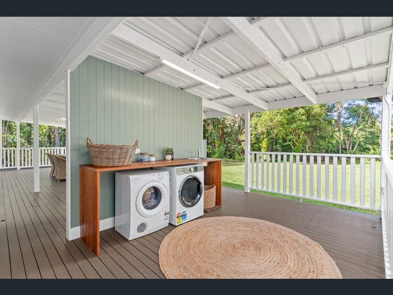 114 Lindeman Road, Beerwah — photo 1 of 5