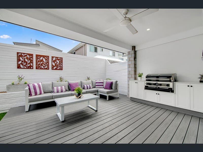 23 Lackmann Cr, Mango Hill — photo 1 of 5