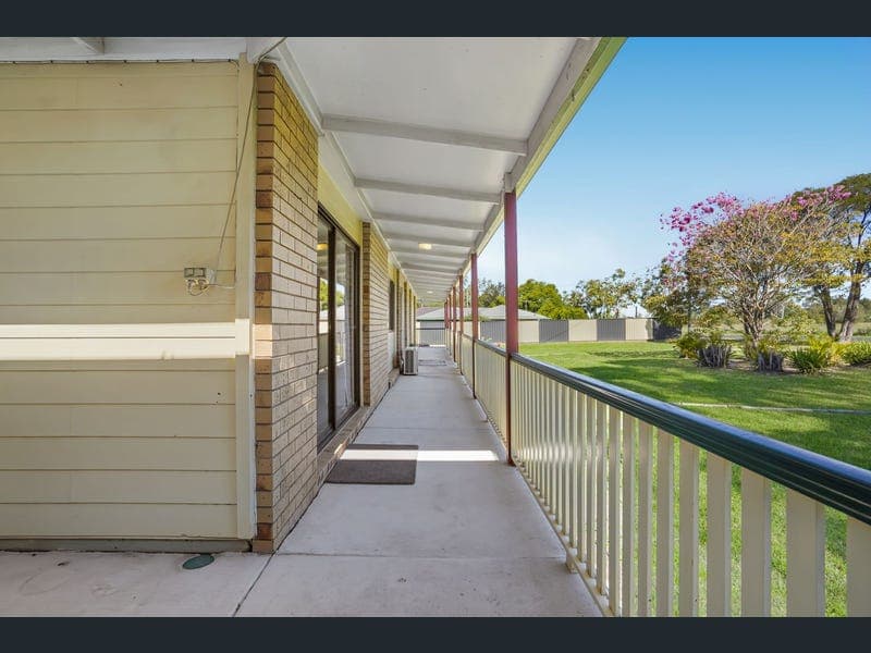 39 Thagoona-Haigslea Road — photo 1 of 5