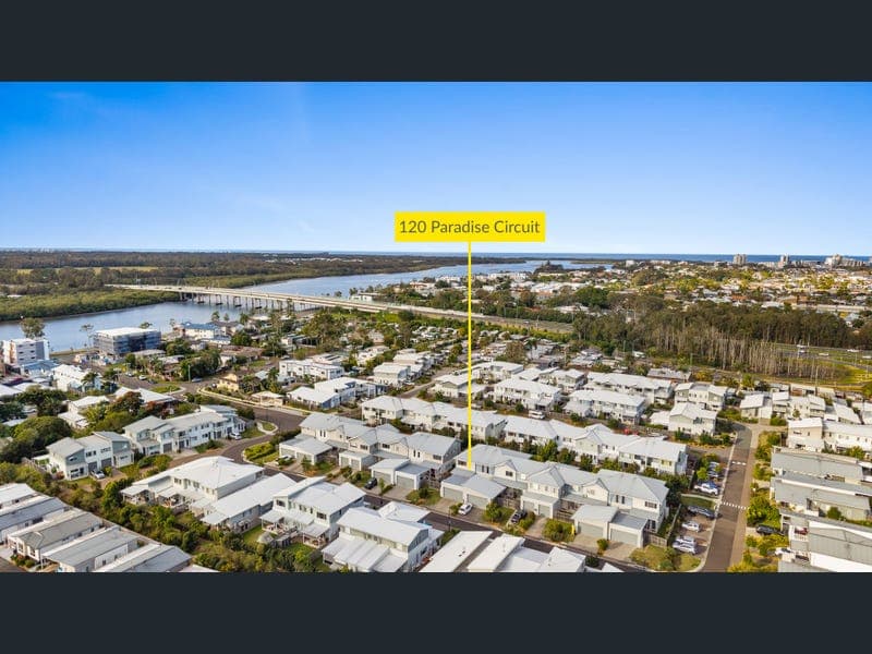 120 Paradise Circuit, Maroochydore — photo 1 of 5