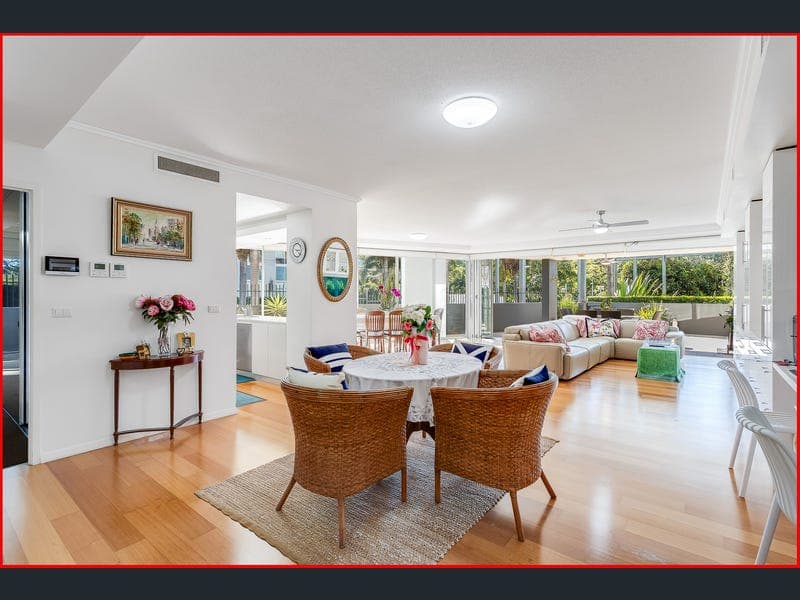 4040/4 Parkland Boulevard, Brisbane City — photo 1 of 5