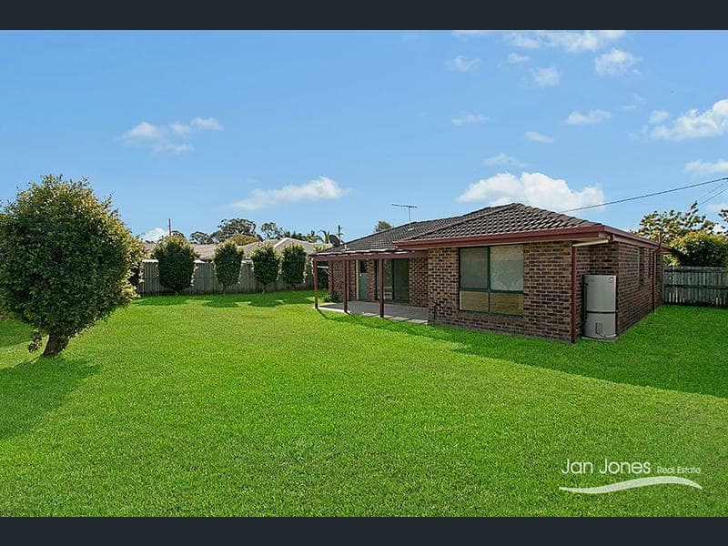 52 Bramble Crescent, Deception Bay — photo 1 of 5