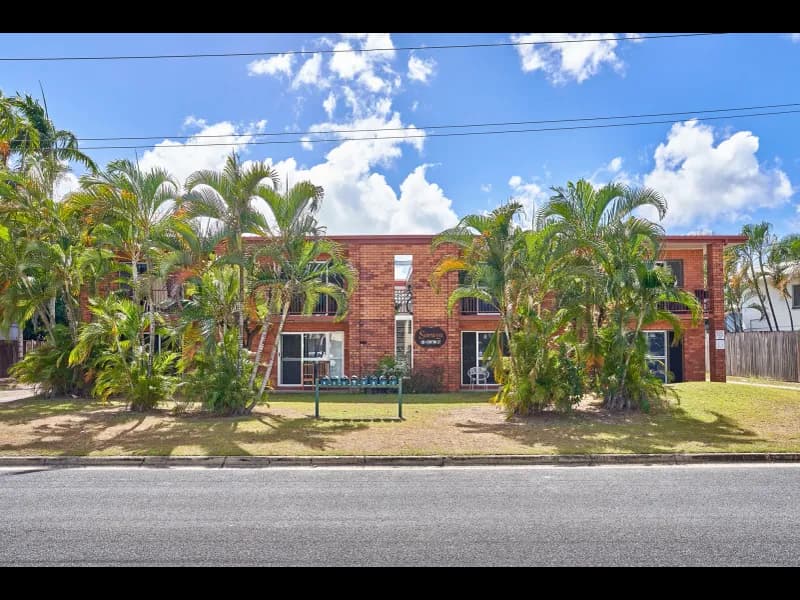 3/18 Curtin Street, Westcourt — photo 1 of 2