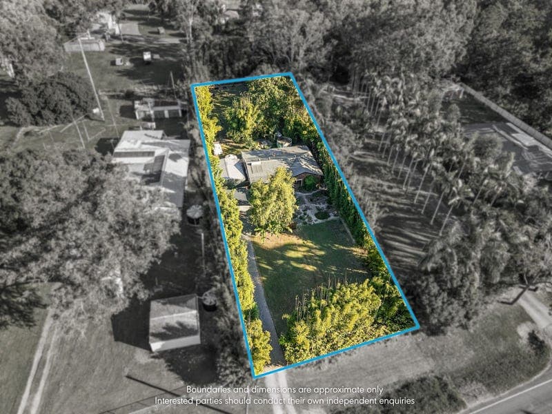 1053 Pumicestone Road, Toorbul — photo 1 of 5
