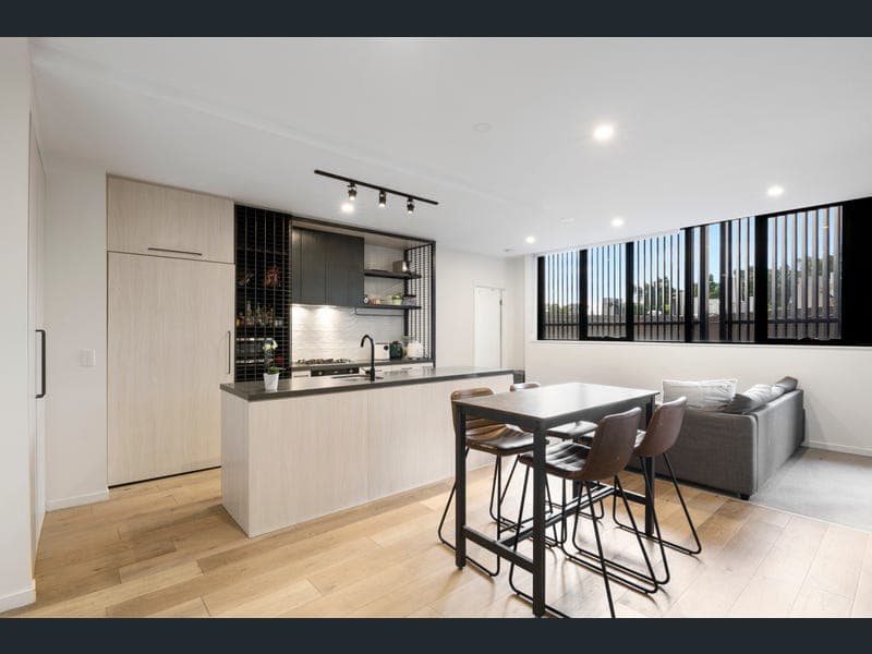208/10 Buchanan Street, West End — photo 1 of 5