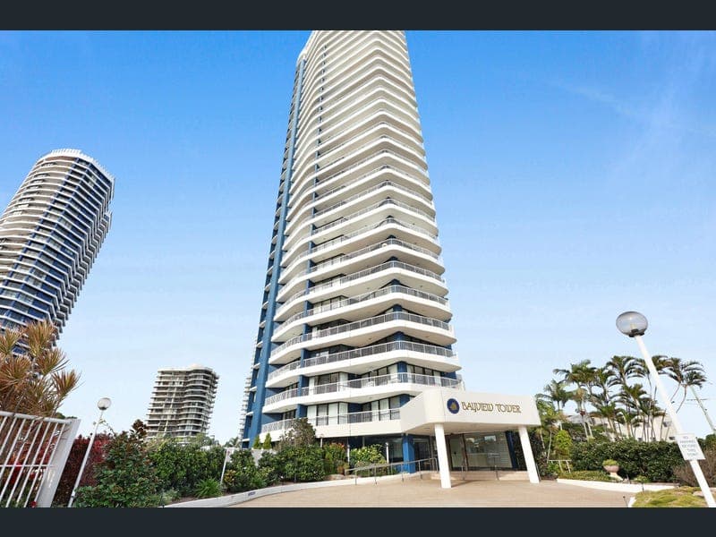 47/21 Bayview Street, Runaway Bay — photo 1 of 5
