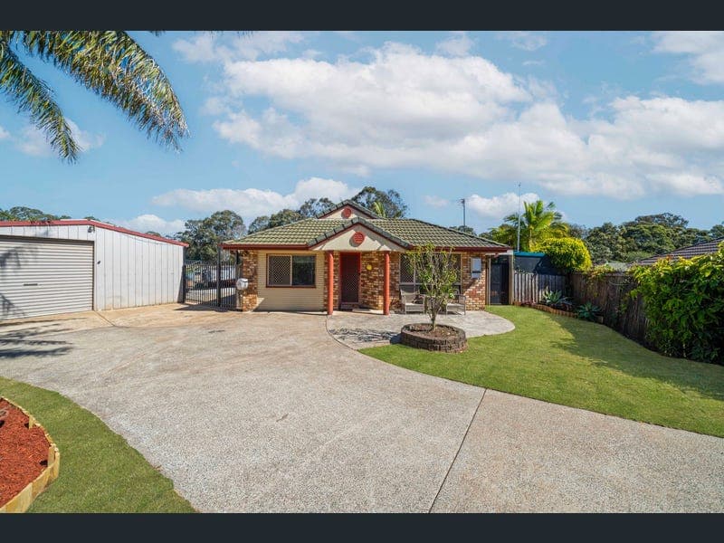 21 Lucy Court, Ormiston — photo 1 of 5