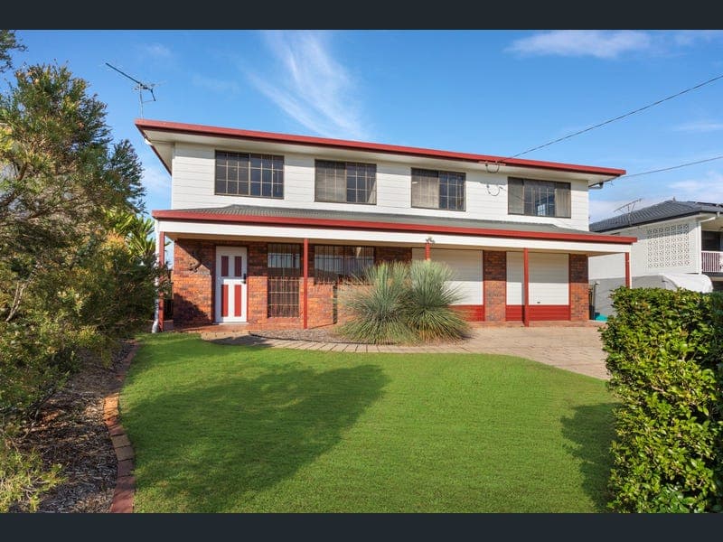 36 Gwendoline Street, Raceview — photo 1 of 5