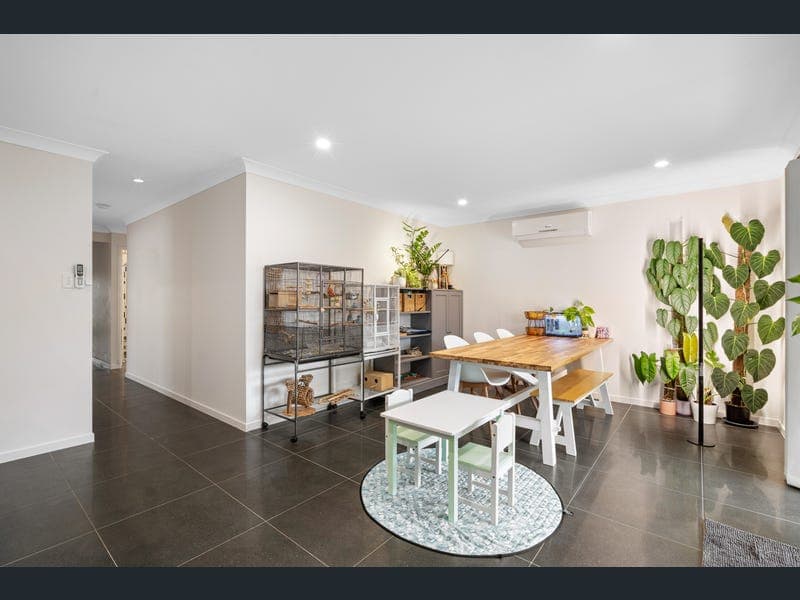 4 Scoria Street, Yarrabilba — photo 1 of 5