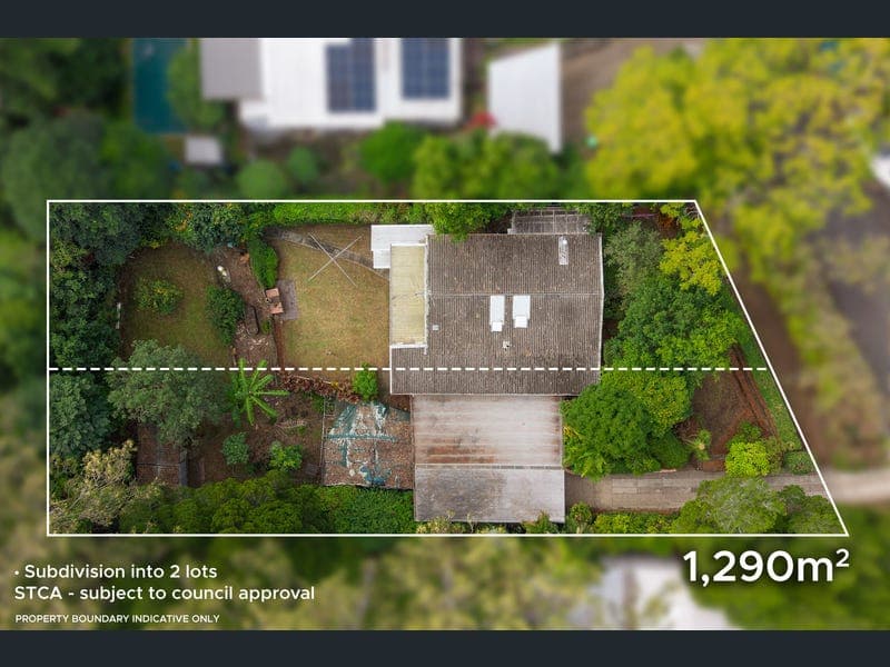 63 Moordale Street, Chapel Hill — photo 1 of 5