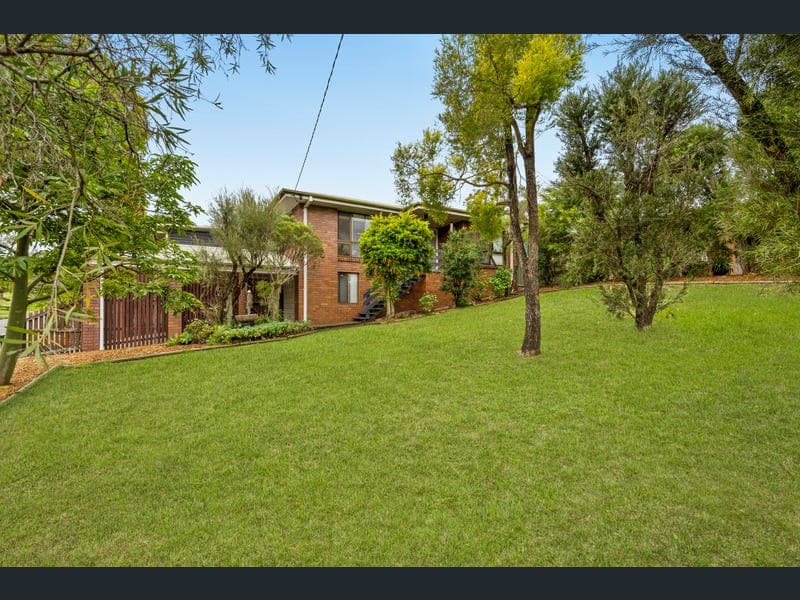 21 Glenelg Drive, Brassall — photo 1 of 5