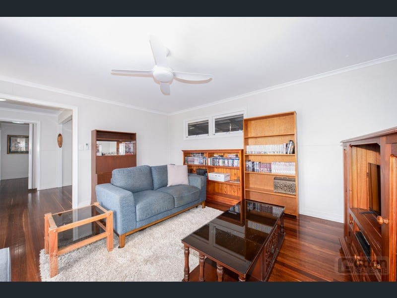 49 Allan Street, Gatton — photo 1 of 5