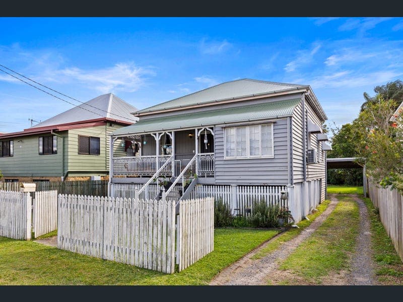 82 Fort Street, Maryborough — photo 1 of 5