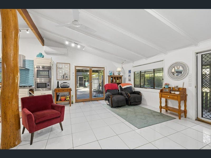 61 Annie Drive, Cawarral — photo 1 of 5