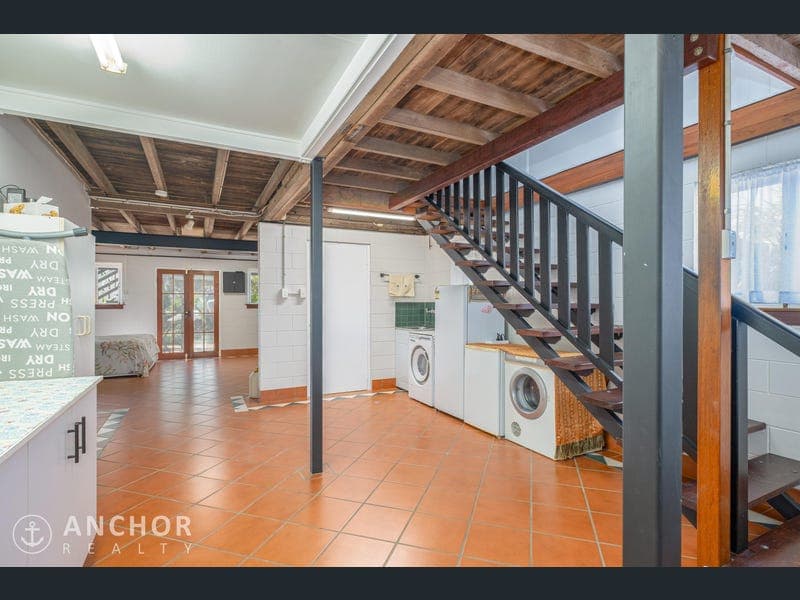36 Rifle Range Road, Gympie — photo 1 of 5