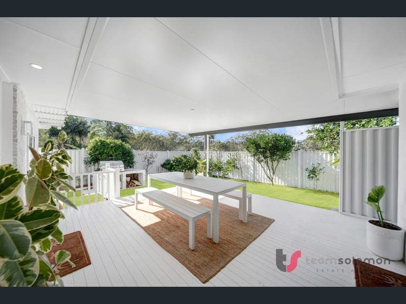 31 Petunia Crescent, Mount Cotton — photo 1 of 5