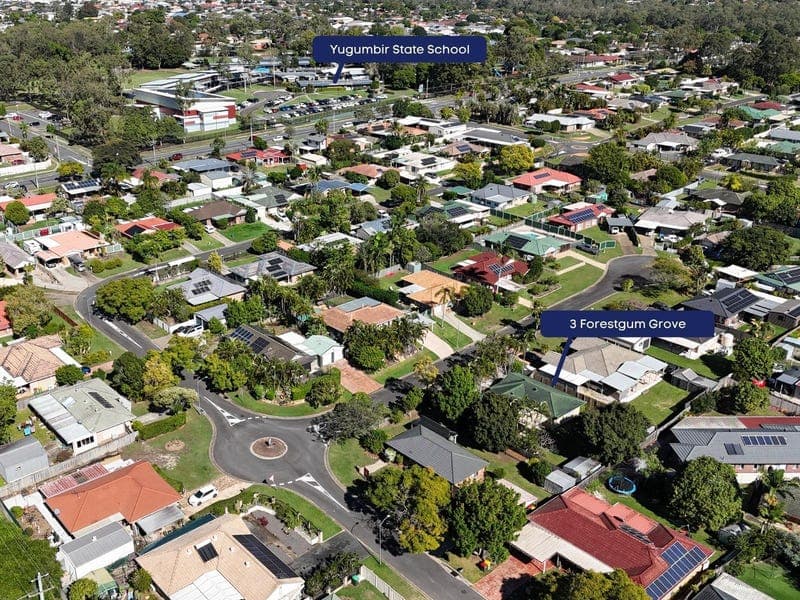 3 Forestgum Grove, Regents Park — photo 1 of 5