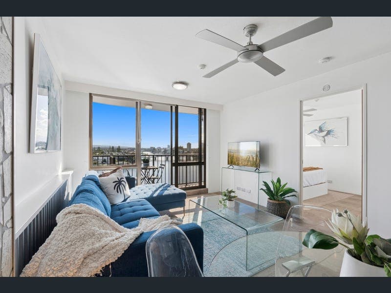 25/2940 Gold Coast Highway, Surfers Paradise — photo 1 of 5