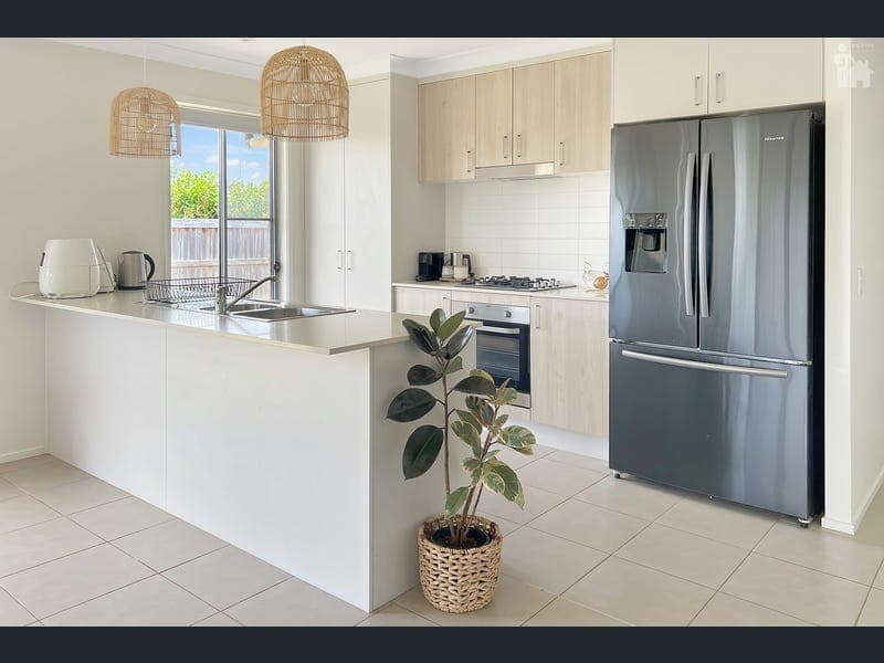 35 Santa Maria Avenue, Urraween — photo 1 of 5