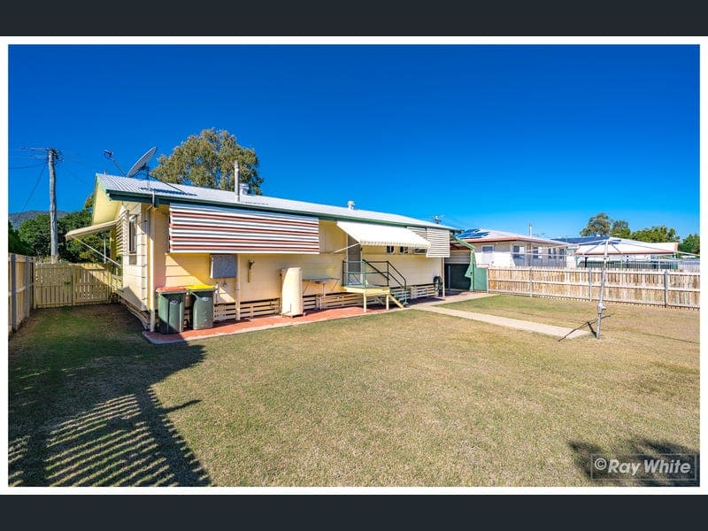 127 Sisley Street, Koongal — photo 1 of 5
