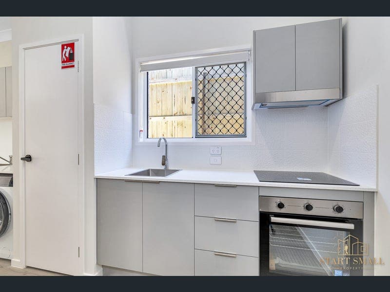 54 Alawoona Street, Redbank Plains — photo 1 of 5