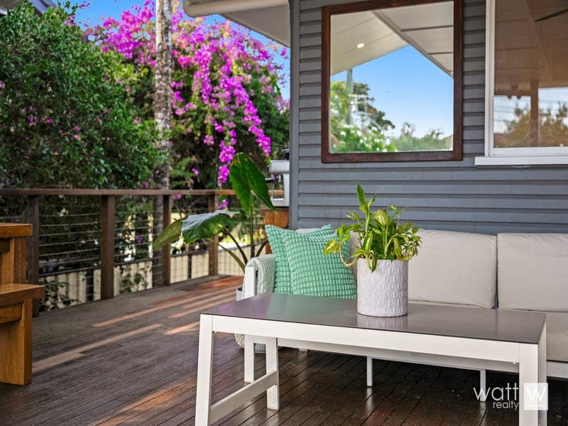 7 Tulkara Street, Manly West — photo 1 of 5