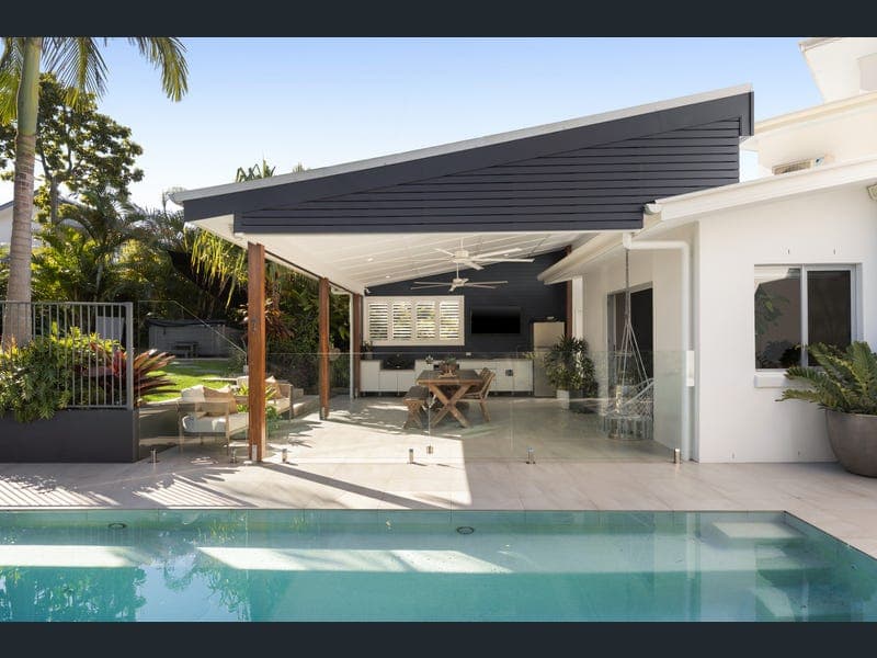 8 Cobblestone Place, Peregian Springs — photo 1 of 5