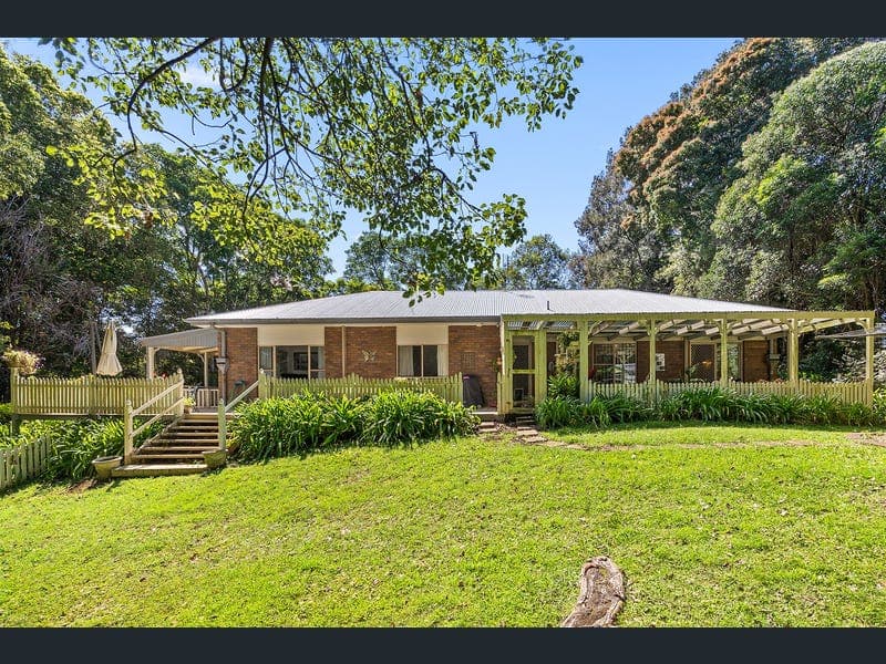 6 Kondalilla Falls Road, Montville — photo 1 of 5