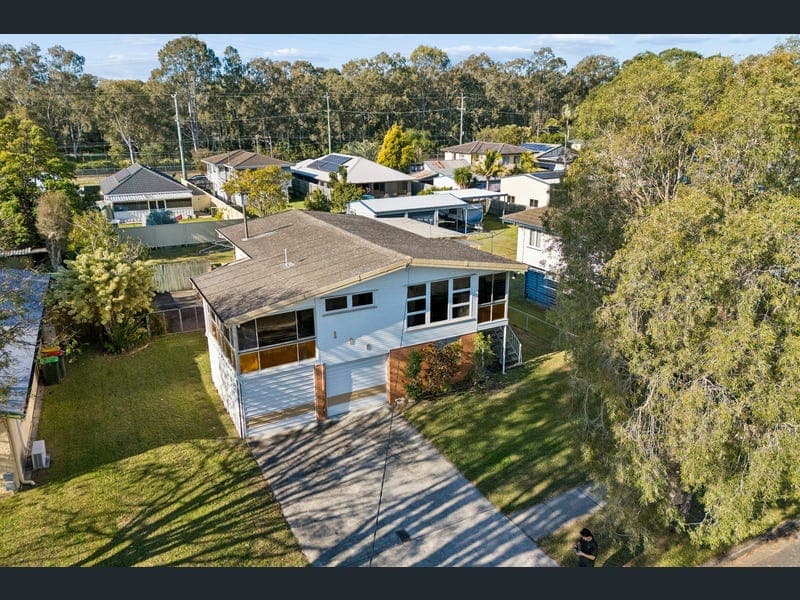 106 Normanhurst Road, Boondall — photo 1 of 5