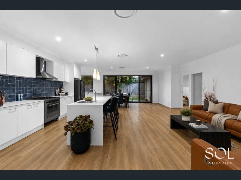 141 Groth Road, Boondall — photo 1 of 5