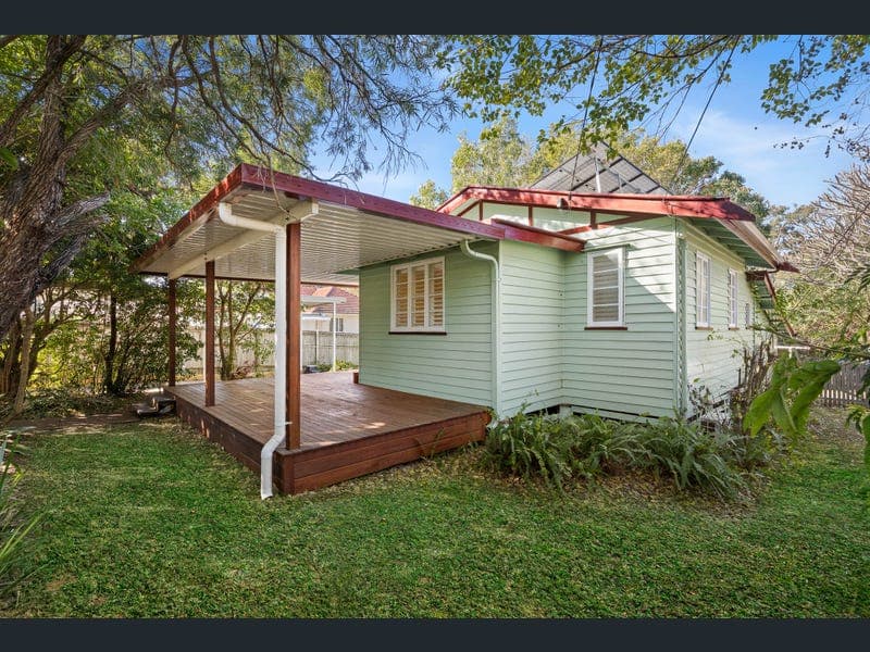 10 Charles Street, Brassall — photo 1 of 5