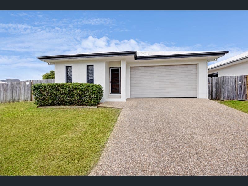 27-29 Warrill Place, Kelso — photo 1 of 5