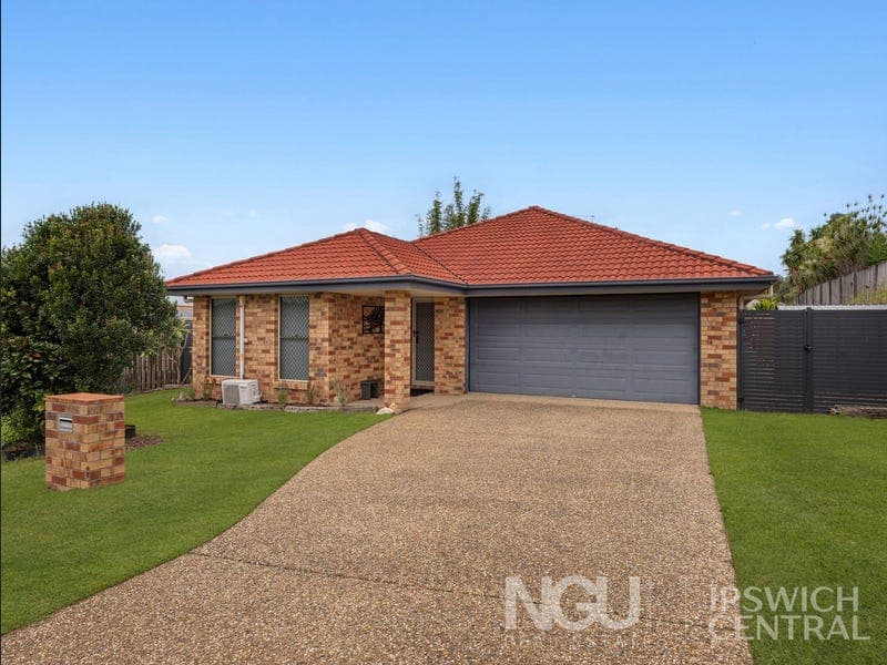 46 Goldenwood Crescent, Fernvale — photo 1 of 5