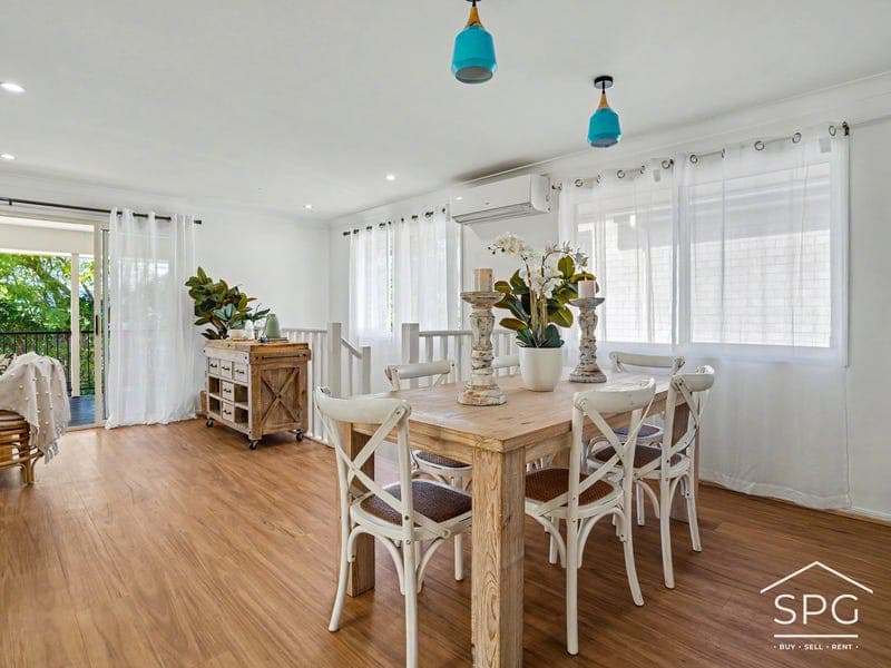 21 Hemmant Tingalpa Road — photo 1 of 5