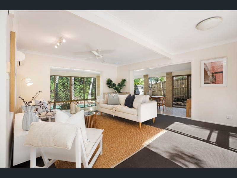 3 Wildflower Street, Sunshine Beach — photo 1 of 5