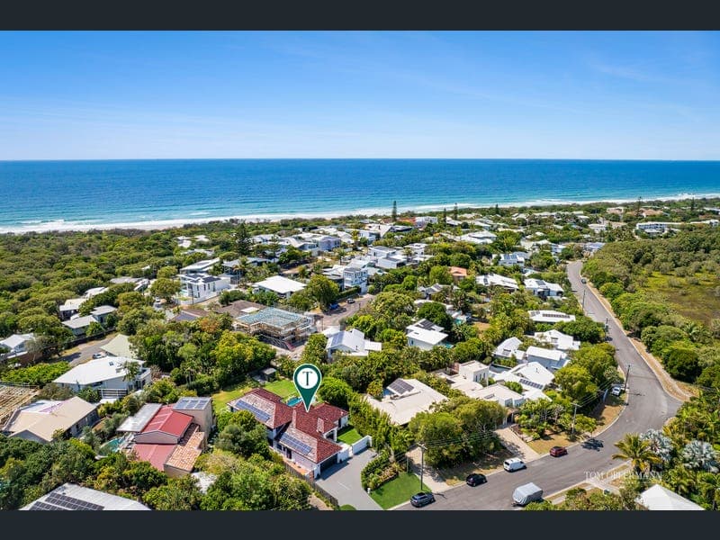38 Lowry Street, Peregian Beach — photo 1 of 5
